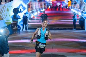 BIB: 9724
                            <button type="button" onclick="openModal(22749133)" class="btn btn-primary btn-sm float-right btn-popup" data-toggle="modal" data-target=".modal-high-quality">
                        <i class="fas fa-shopping-cart"></i> Add to Cart
                    </button>
                                            <button type="button" onclick="isThisMe(22749133, true)" class="btn btn-success btn-sm float-right btn-popup btn-isme hidden" data-toggle="tooltip" data-placement="bottom" title="นี่คือรูปของคุณใช่ไหม คลิกที่นี่เพื่อเอาเข้าอัลบั้ม">
                        <i class="fas fa-plus"></i> Add to album
                    </button>
                    <button type="button" onclick="isThisMe(22749133, false)" class="btn btn-warning btn-sm float-right btn-popup btn-isnotme hidden">
                        <i class="fas fa-ban"></i> Remove from album
                    </button>